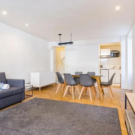Trocadero-passy Apartment